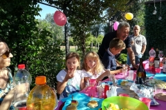 25-Bellissima-giornata-festeggiando-il-compleanno-di-Valeria-con-alcune-famiglie-di-ABC.-Grazie-a-Luciana-Franco-Mara-e-Massimo..